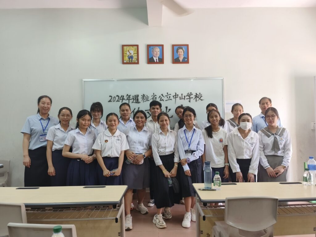 妙笔生花文采扬 中山学子个个强——暹粒省公立中山学校举行现场作文大赛