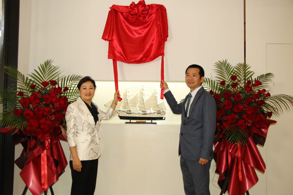 中国黑龙江省首个海外旅游合作推广中心在金边挂牌