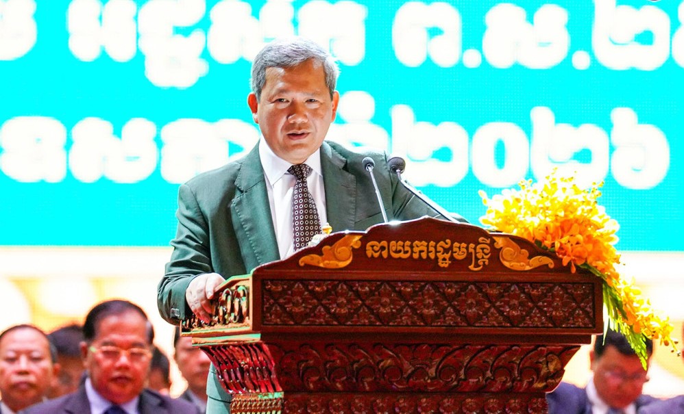 សម្តេចធិបតី ហ៊ុន ម៉ាណែត៖ គោលដៅធំនៃកំណែទម្រង់កងទ័ព គឺ «បង្រួមក្បាល ពង្រីកខ្លួន» ដើម្បីពង្រឹងខឿនការពារជាតិរយៈពេលវែង