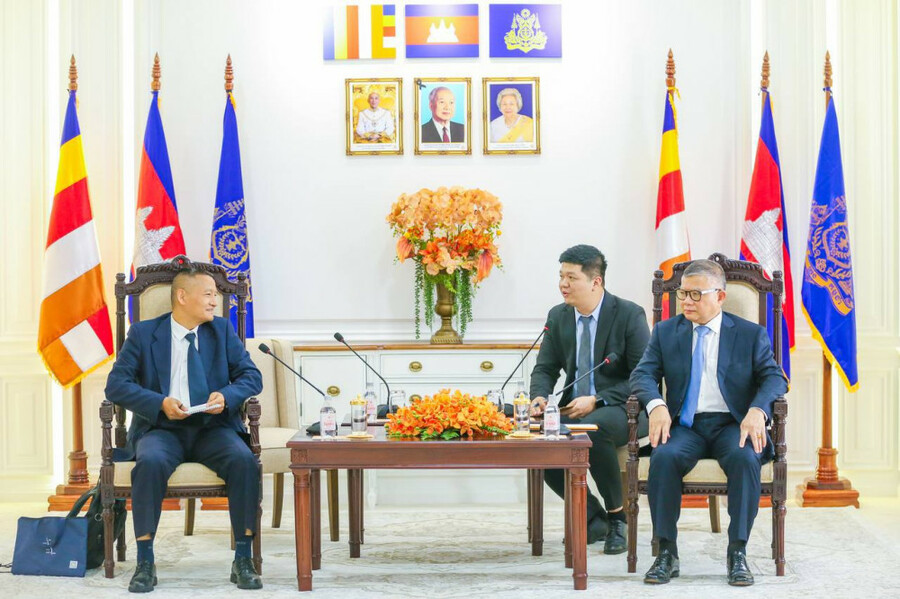 កម្ពុជា និងមជ្ឈមណ្ឌល LMLECC ចាប់ដៃគ្នាត្រៀមរៀបចំ «សន្និសីទអន្តរជាតិ» ដើម្បីបោសសម្អាតឧក្រិដ្ឋកម្មឆបោកបច្ចេកវិទ្យា