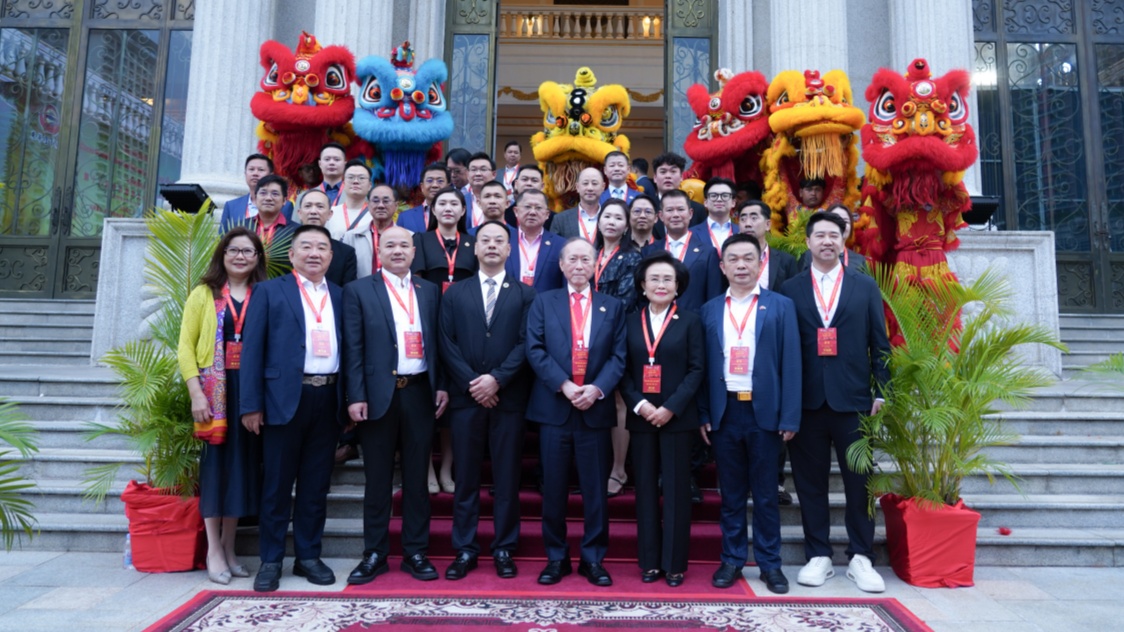 柬华理事总会盛宴欢迎全球潮商领袖齐聚金边