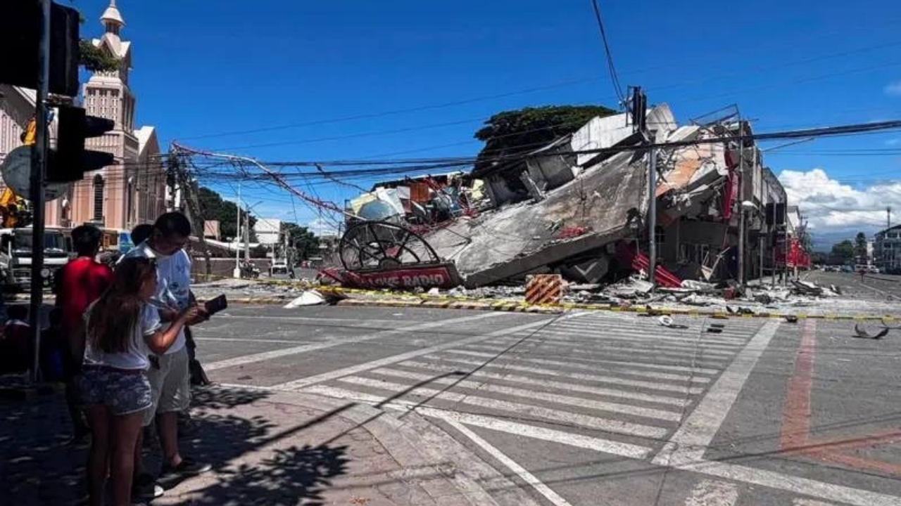 菲律宾发生7.8级强震多地发海啸预警  柬驻菲使馆发紧急安全提醒