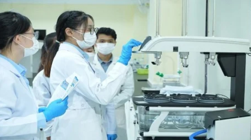 世界银行追加1300万美元融资 助力柬埔寨提升医疗服务