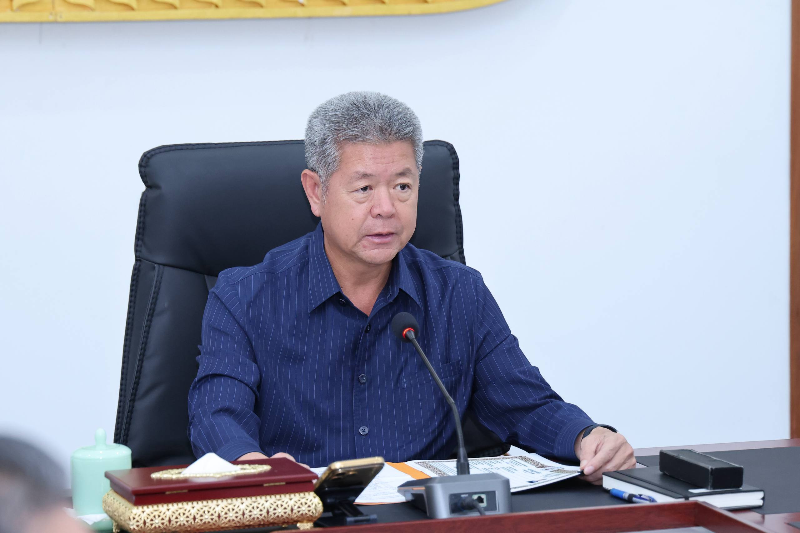 ឯកឧត្តម គួច ចំរើន ឱសានវាទឱ្យកាស៊ីណូ ៥ទីតាំងក្នុងខេត្តកណ្តាល បិទអាជីវកម្មល្បែងភ្នាល់អនឡាញខុសច្បាប់ទាំងស្រុង ត្រឹមដំណាច់ខែកញ្ញា
