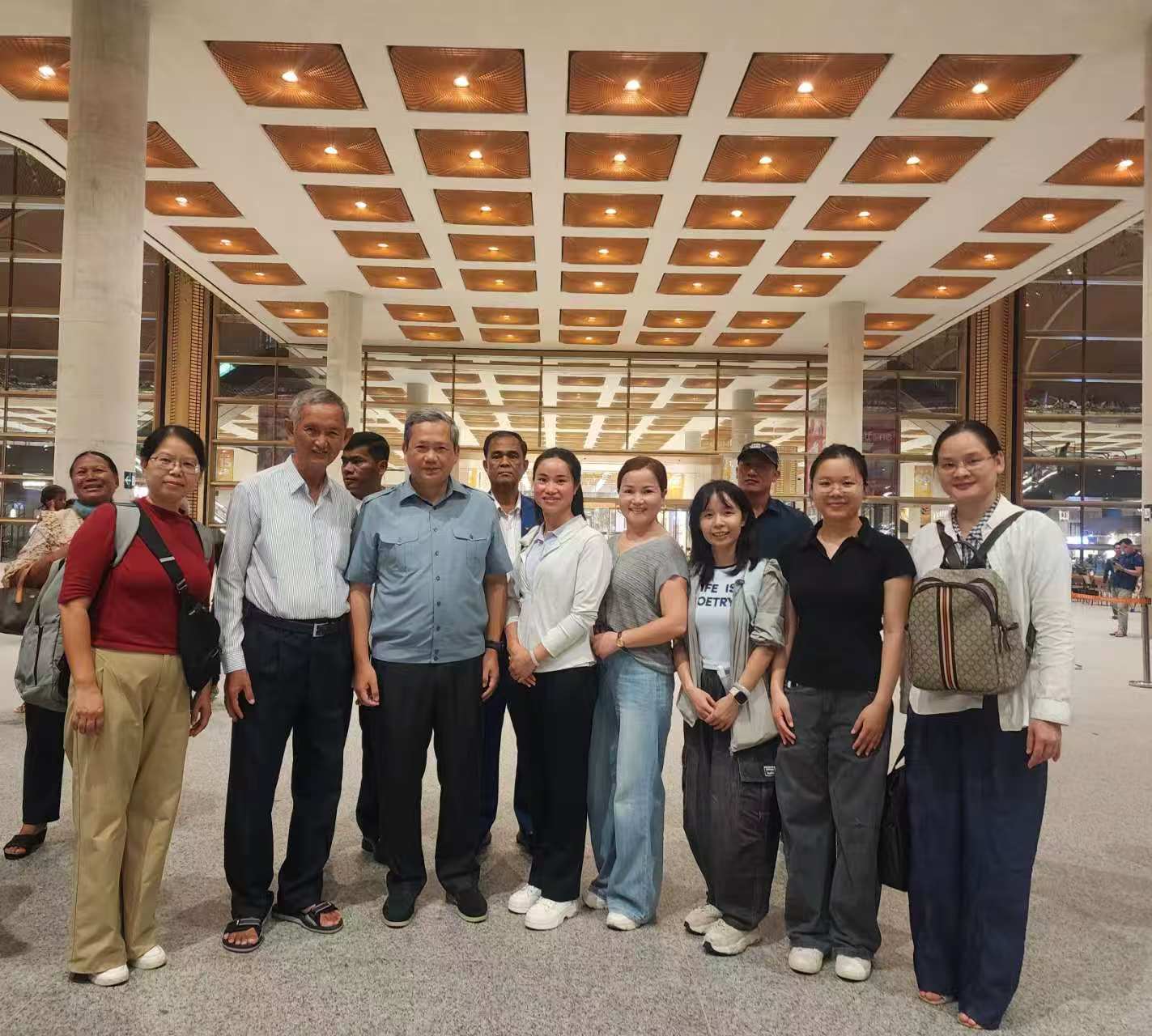 金秋九月  爱驻“中华”