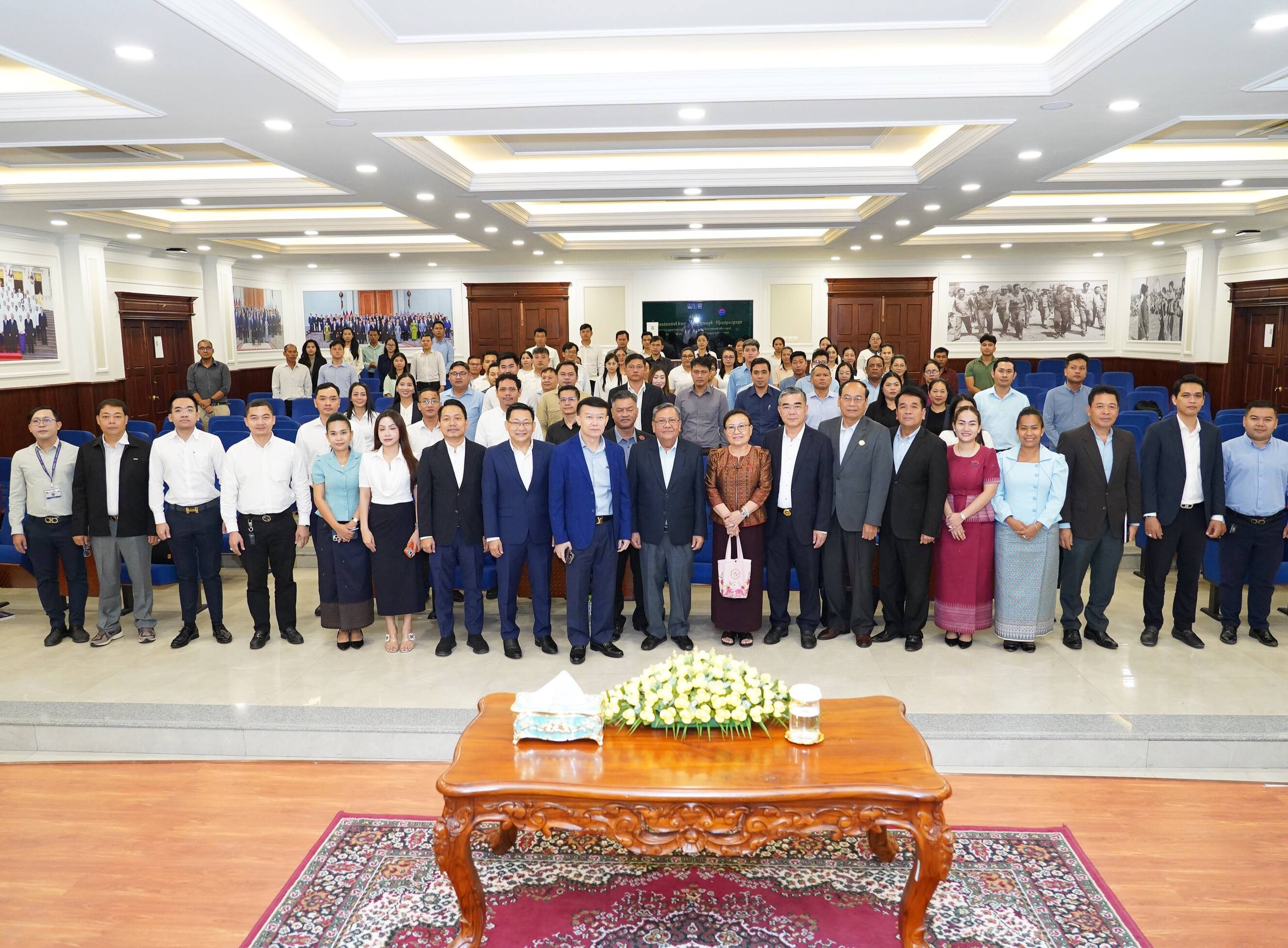 ក្រសួងព័ត៌មាន បើកវគ្គបណ្តុះបណ្តាលស្ដីពី «កិច្ចសហប្រតិបត្តិការអន្តរជាតិ និងទំនាក់ទំនងការទូត» ដើម្បីពង្រឹងសមត្ថភាពមន្ត្រីរាជការ