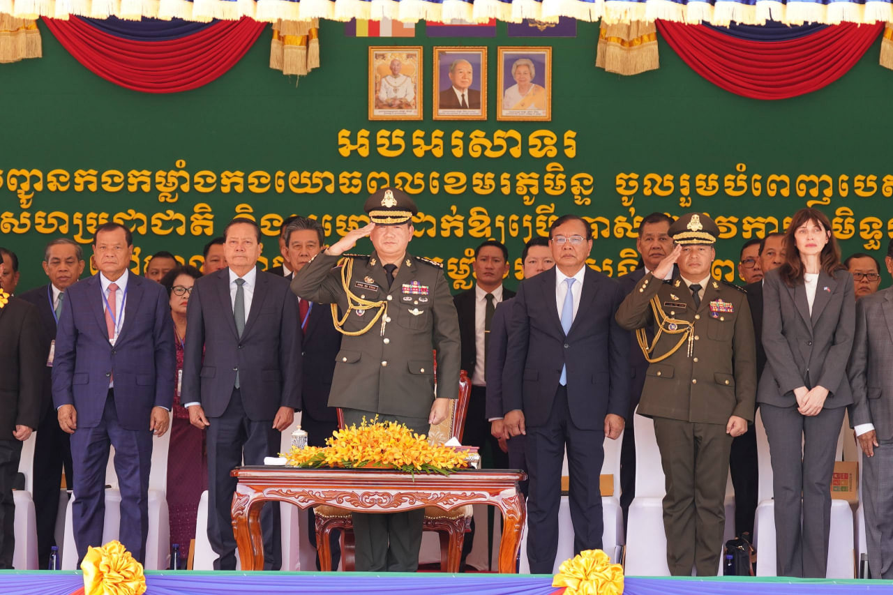 សម្ដេចធិបតី ហ៊ុន ម៉ាណែត ប្រកាសចាប់ផ្ដើមវគ្គ “កាតព្វកិច្ចយោធាដំបូង” នៅថ្ងៃទី៩ ខែវិច្ឆិកា ឆ្នាំ២០២៦ ដែលជាថ្ងៃទិវាបុណ្យឯករាជ្យជាតិ