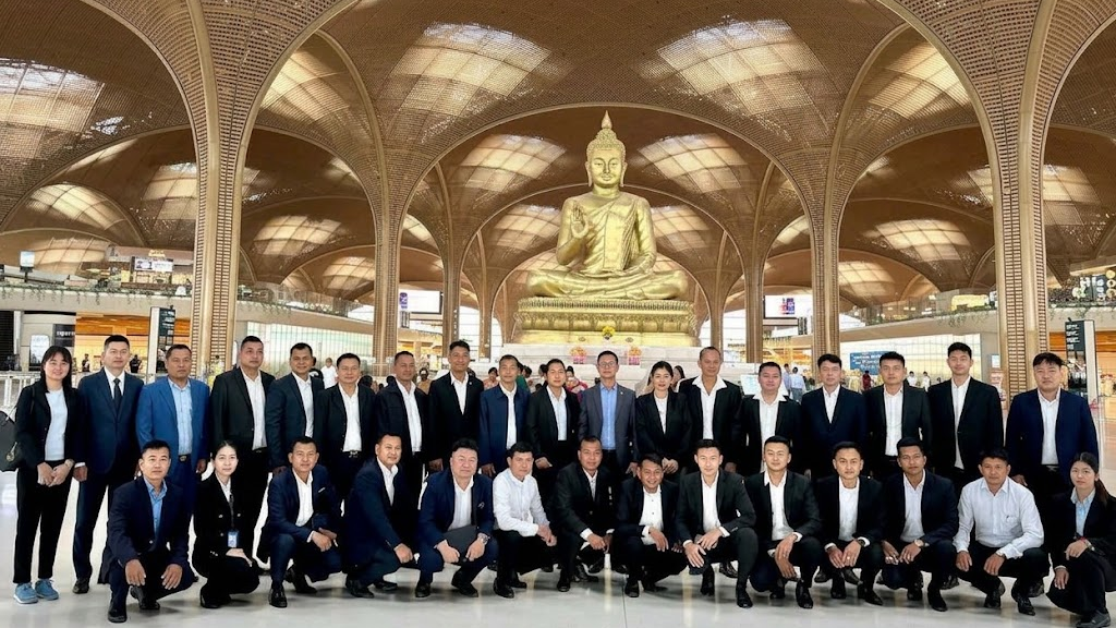 柬埔寨派遣64名警员赴越参加专业研修培训